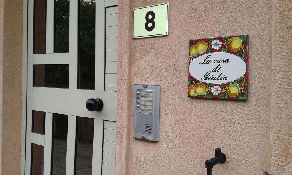 La Casa Di Giulia Leilighet Forza dʼAgro Eksteriør bilde